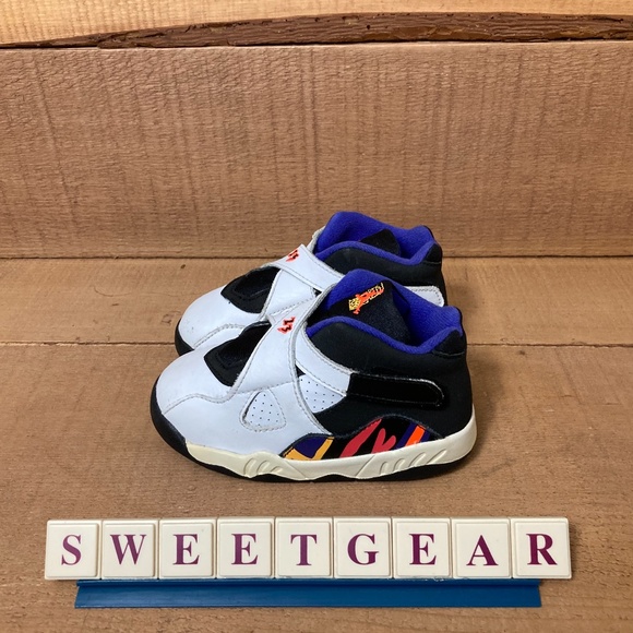 Air Jordan Retro 8 TD 'Three-Peat' - Picture 6 of 16